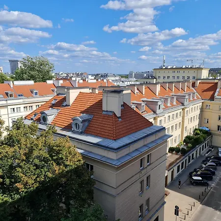 Wschodni Z Balkonem 4 Osoby Warsaw